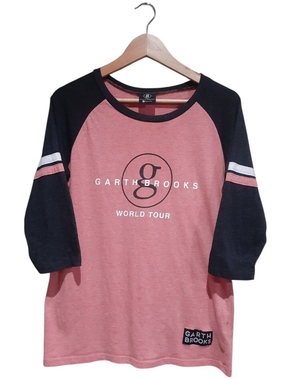 Garth Brooks Coral Black World Tour 3/4 Sleeve Conxert Tee Size XL